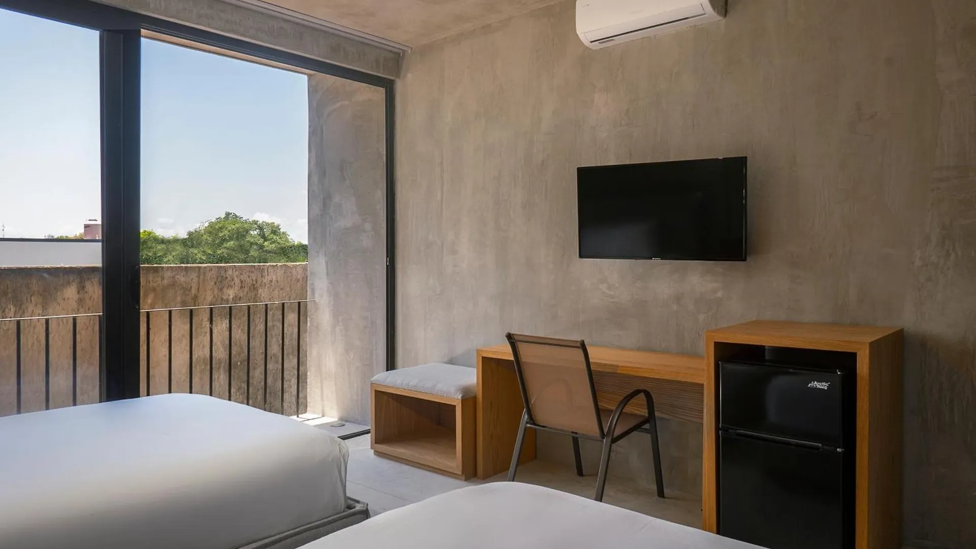 Soham 44, Fabulous Villa For 19 Guests In Playa Del Carmen Mexico