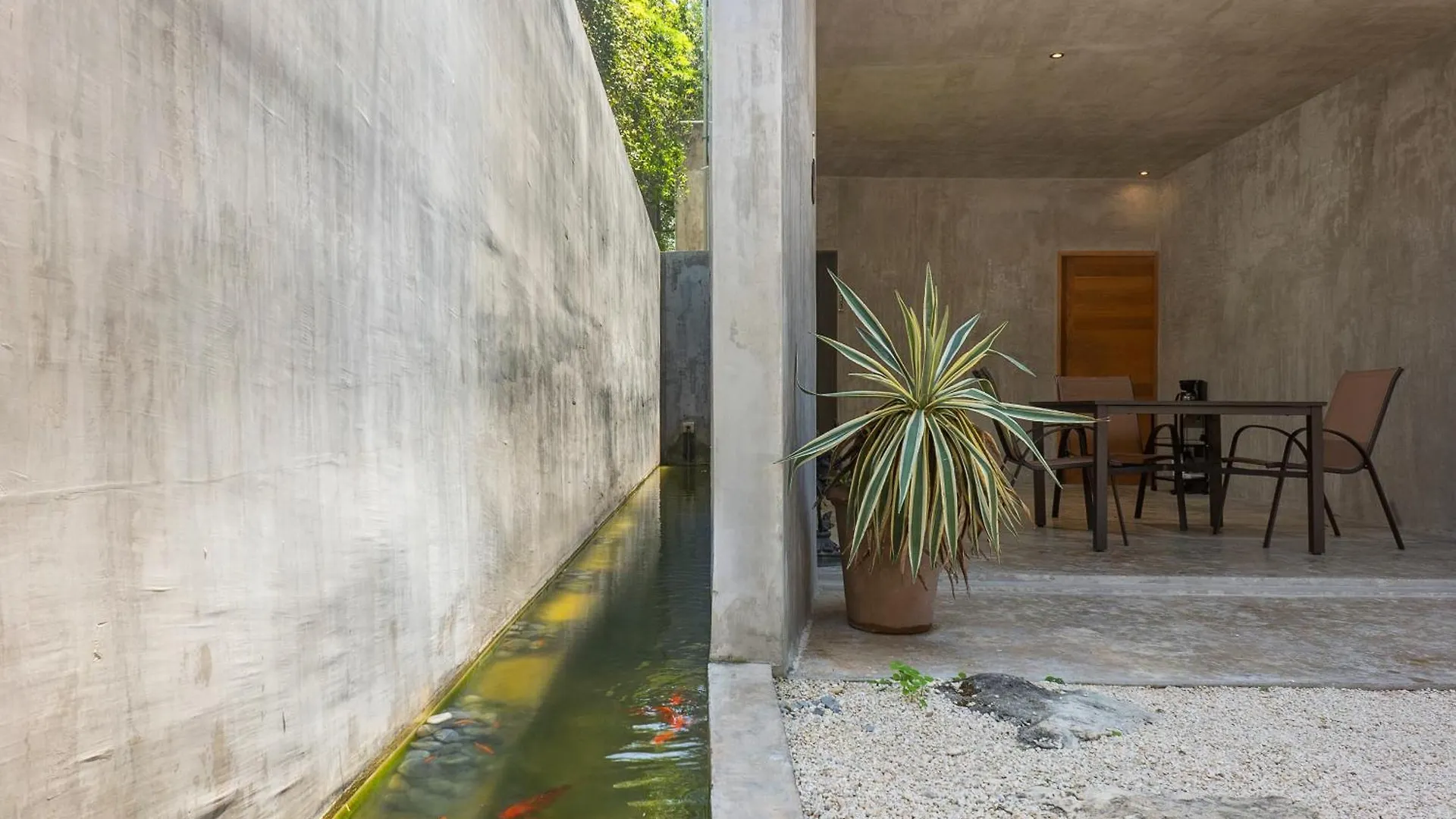 Soham 44, Fabulous Villa For 19 Guests In Playa Del Carmen